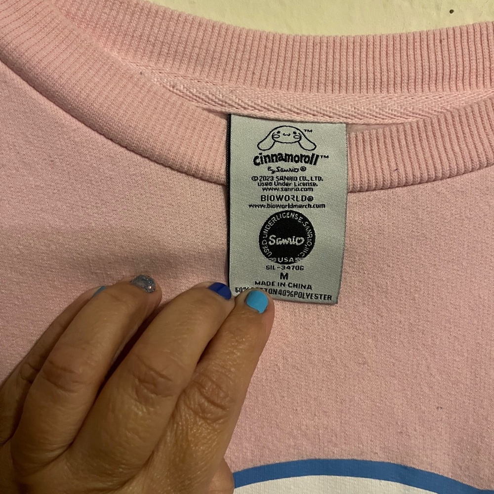 Pink Sweater - Picture 2 of 2